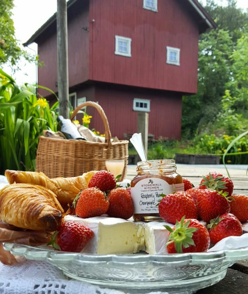Rød Gård’s skalldyrsalat – Snikgjest Lokalmat